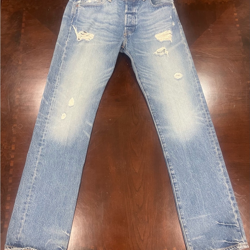 Men's Distressed Blue Jeans